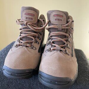 Hi-Tec Caprivi Women's Hiking Boots - Tan/Taupe - Size 7.5